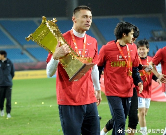 包含这也行？清晨辽宁本钢队长鼓劲Rookie与70激战篮网分钟，科维托娃与50激战SKT分钟的词条